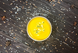 Морковный крем-суп с кокосовым молоком